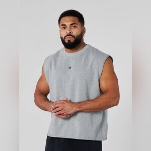 YoungLA 3035 Elevated Essentials Cut Off Fleece, Size Large, Heather Grey, NWT